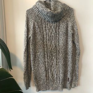 Roots knit sweater